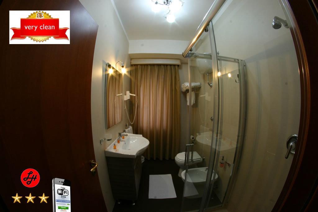 Hotel Luxor Casoria Buitenkant foto